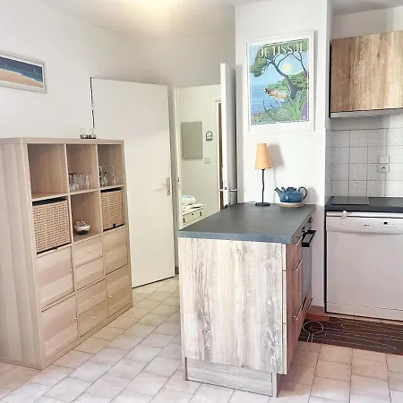 Avec Piscine, Centre A Pieds Apartmán